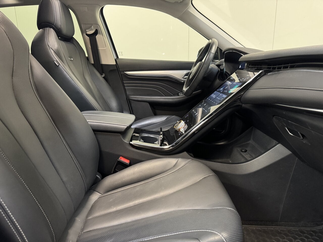 MG Marvel R EV 70 kWh Luxury - Pano - SoH 99%! 350KM Range!, Auto's, MG, Zwart, Elektrisch, 5 zetels, 5 deurs