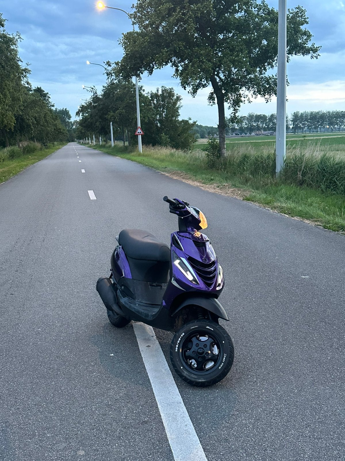 Piaggio zip 125 b klasse, Ophalen, Zo goed als nieuw, Zip