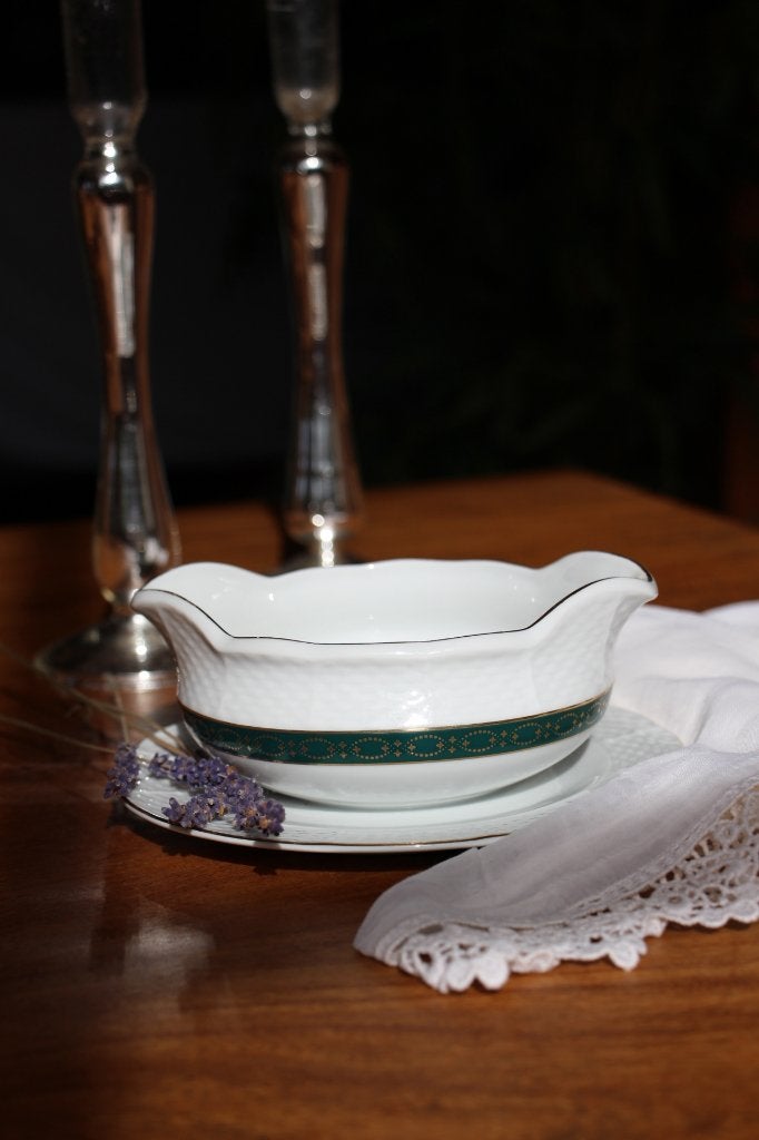Saucière ancienne en porcelaine Thun 1974, Antiek en Kunst, Ophalen