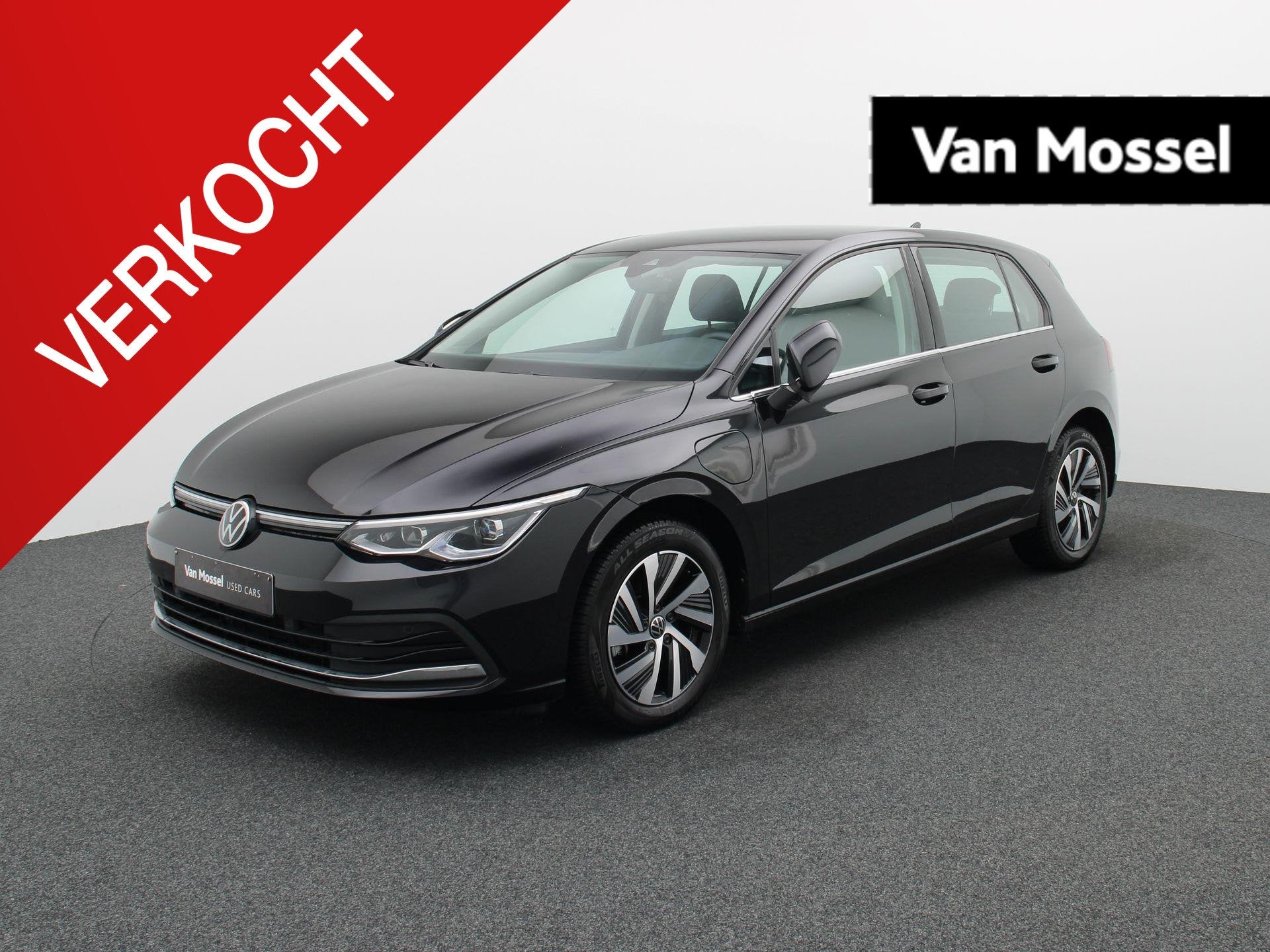 Volkswagen Golf 1.4 eHybrid Style Business DSG CAMERA | NAVI, Auto's, Volkswagen, Stof, Gebruikt, 4 cilinders, Zwart