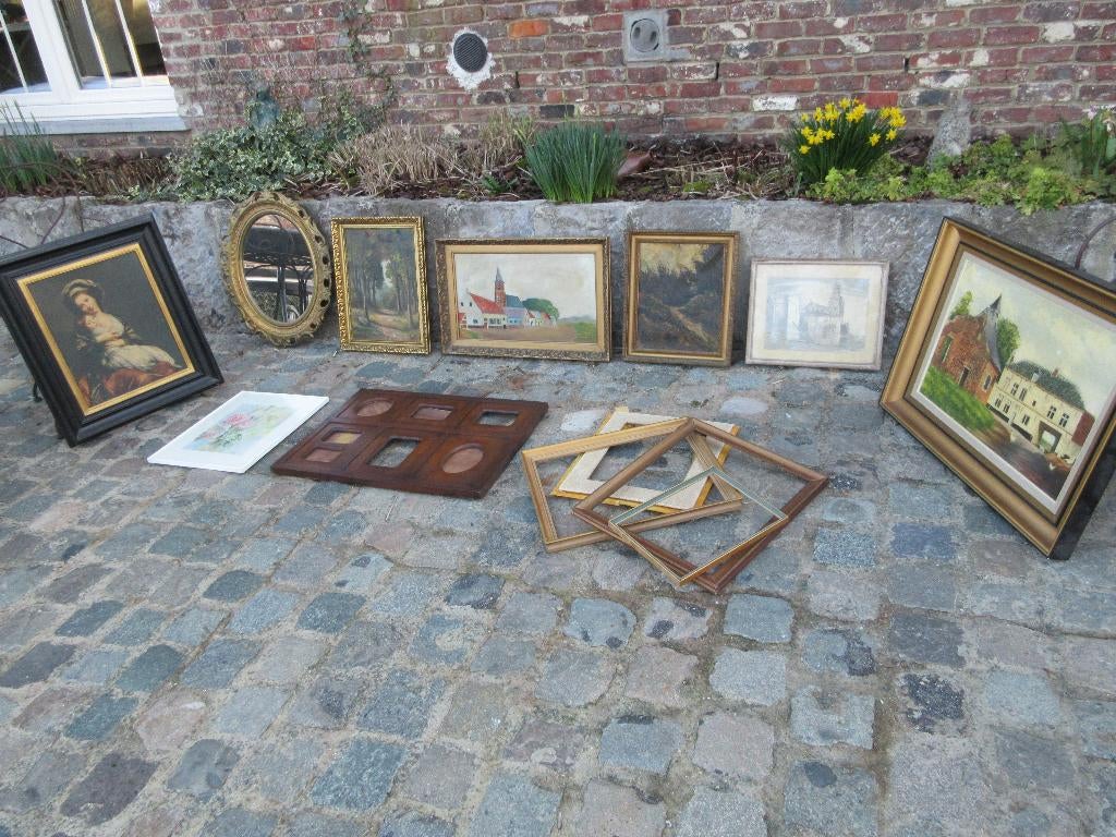 Lot van schilderijen tekeningen kaders spiegel aquarel enz., Ophalen