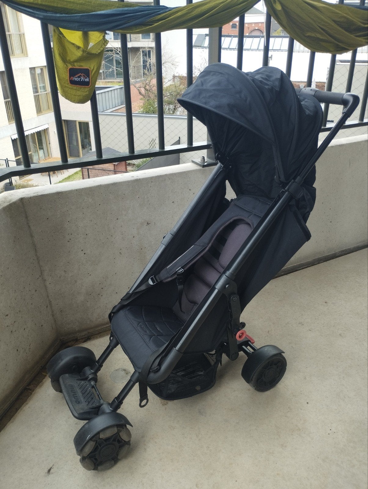Buggy OMNIO Adventure — poussette de voyage, bagage à main e, Enfants & Bébés, Enlèvement, Utilisé, Autres marques, Ombrelle