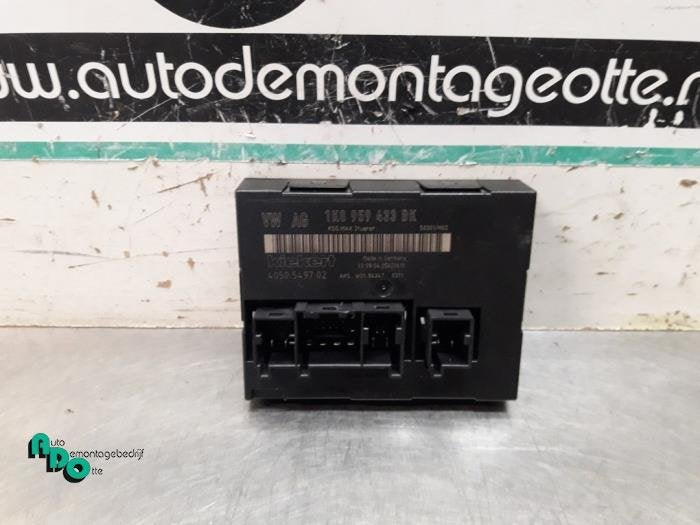 Comfort Module van een Volkswagen Golf (Golf 04-), Gebruikt, -, Volkswagen, -