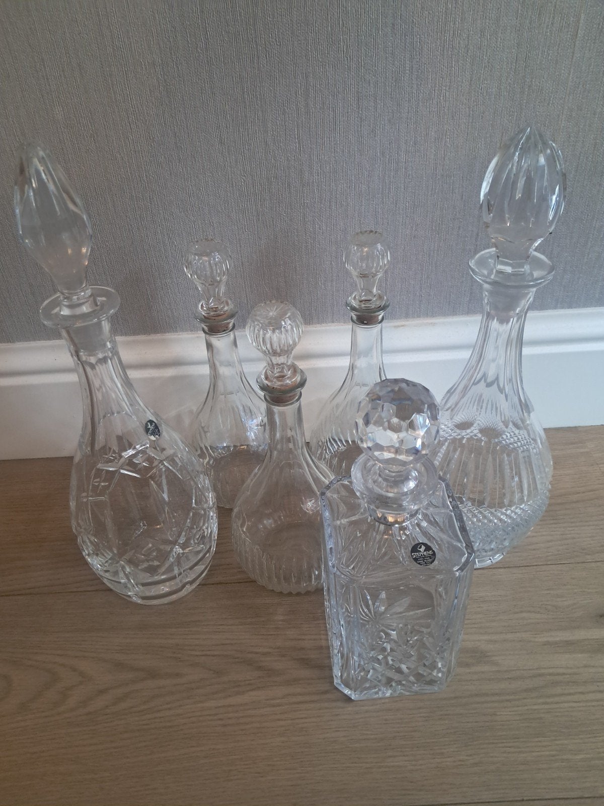 6 glazen karaffen met dop (2x stephens hand blown and cut), Ophalen of Verzenden