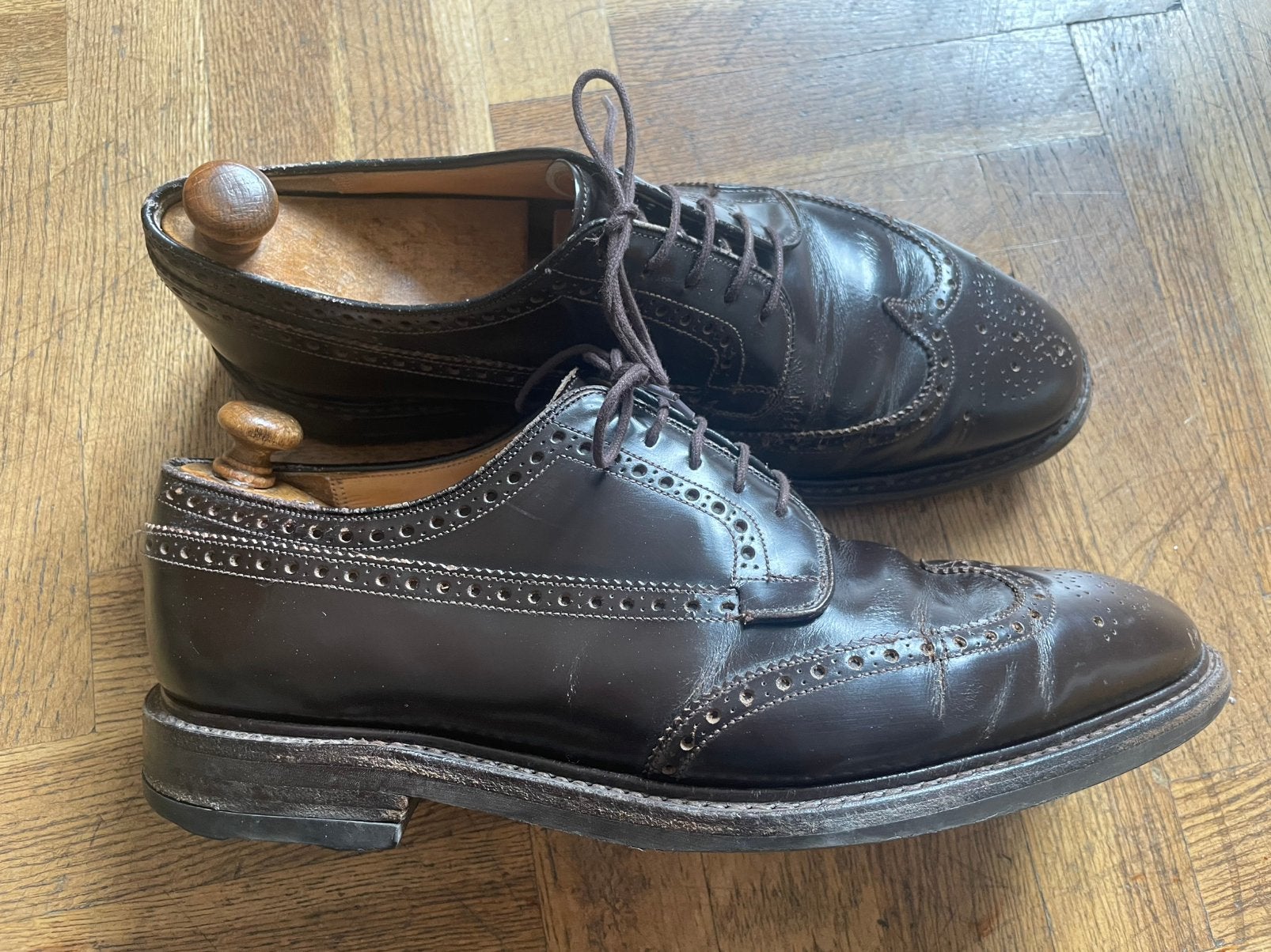 Chaussures Church’s taille 42/43, Enlèvement ou Envoi, Autres couleurs, Chaussures à lacets, Porté