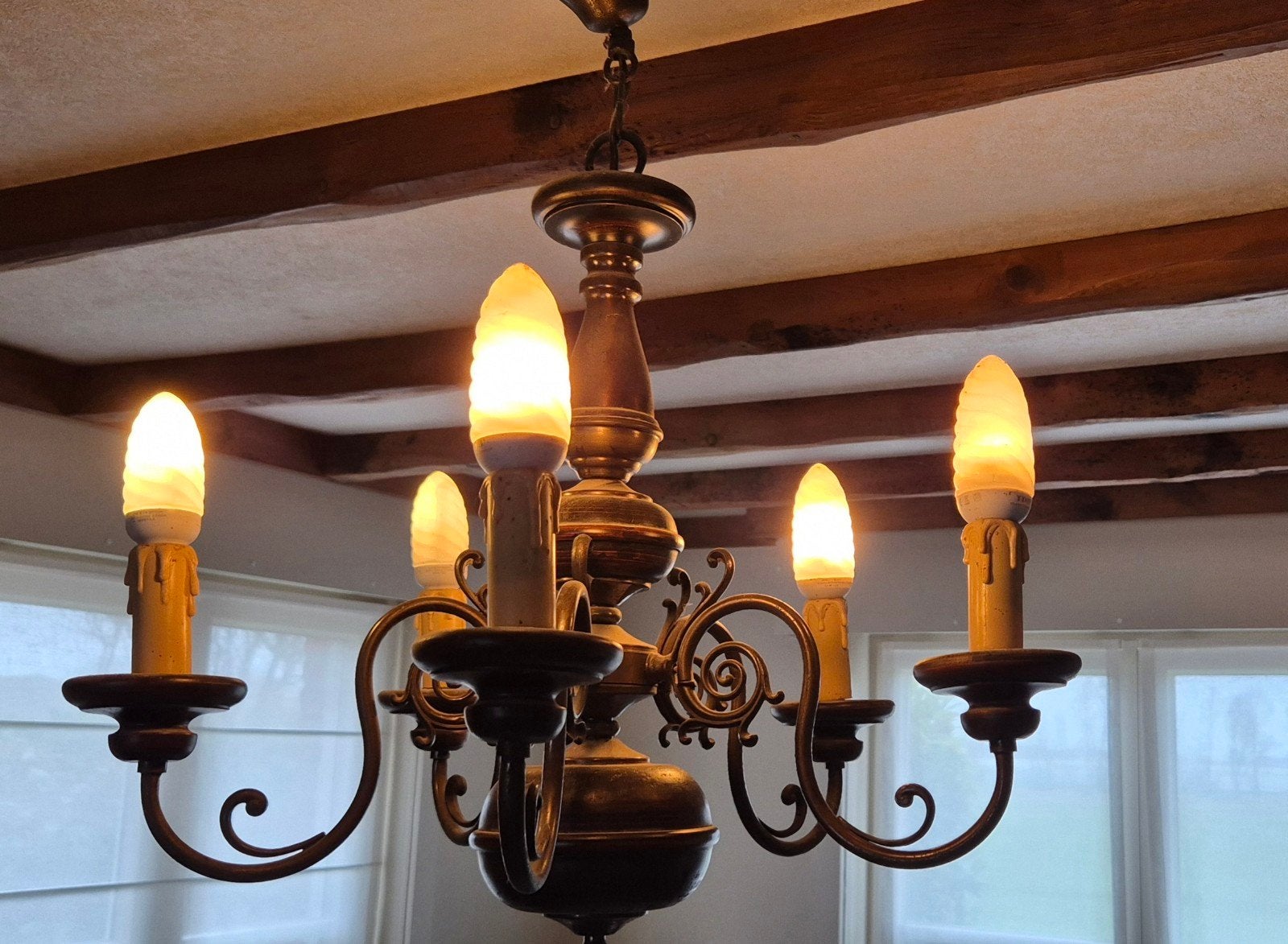 landelijke luster met lampen, Huis en Inrichting, Ophalen