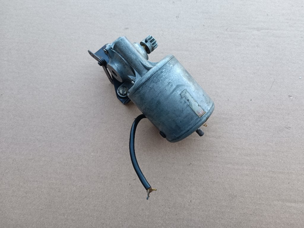 Gripper Motor/ Mechaniek Rock-Ola (Div) jukebox, Envoi