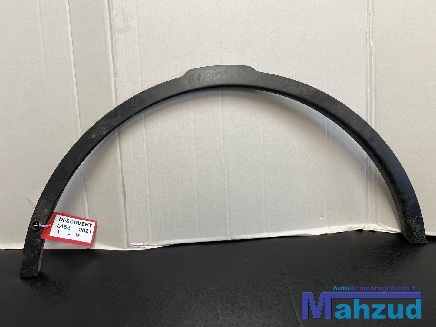 LAND ROVER DISCOVERY 5 V L462 links voor wiel rand strip 201, Auto-onderdelen, Voor, Dpoffice@jaguarlandrover.com, Abbey Road, Whitley 1
CV3 4LF  Coventry