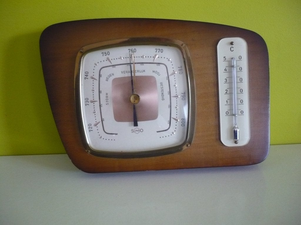 Knappe vintage fifties barometer / thermometer, Audio, Tv en Foto, Weerstations en Barometers, Ophalen of Verzenden, Gebruikt