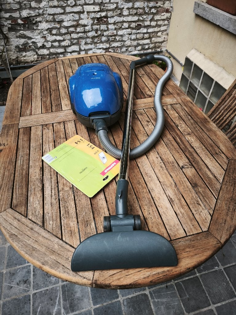Aspirateur Samsung avec sacs, Electroménager, Enlèvement, Utilisé, Moins de 1 200 watts, Samsung