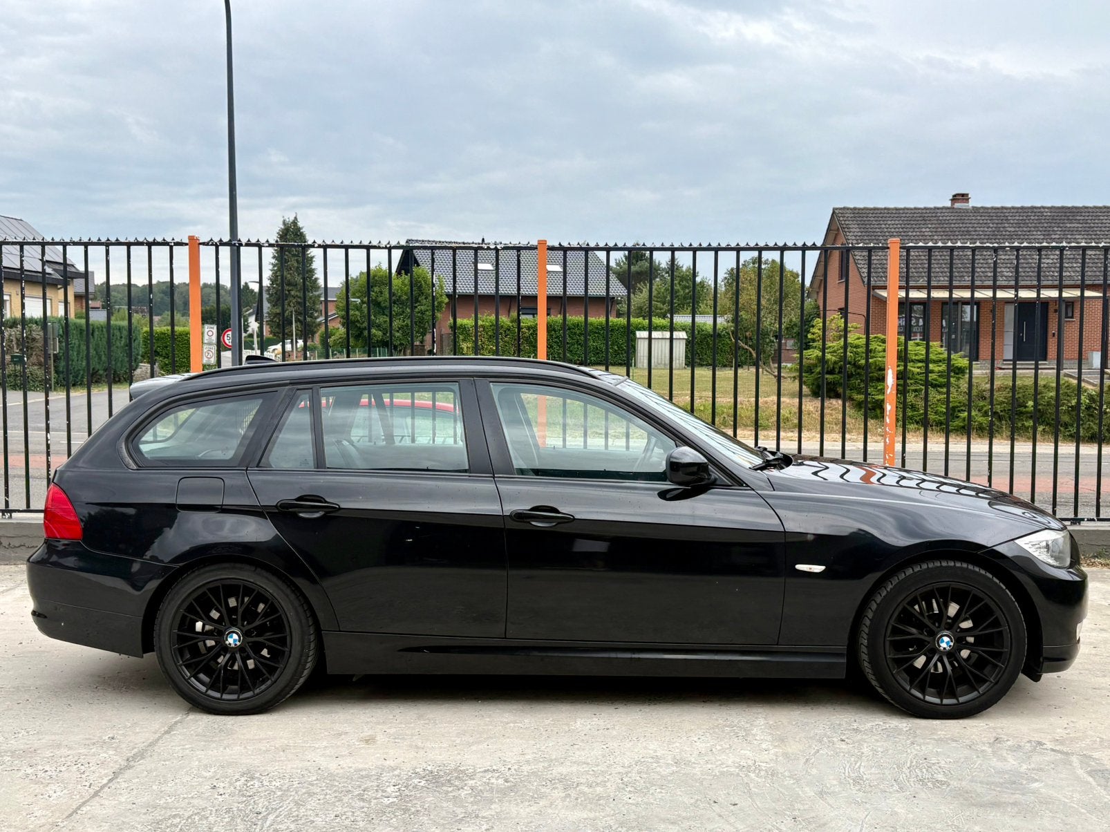 BMW 316D E91 BREAK 164 000KM CARPASS 2010 EURO GPS CUIR JA, Autos, BMW, Cuir, Euro 5, Achat, Entreprise