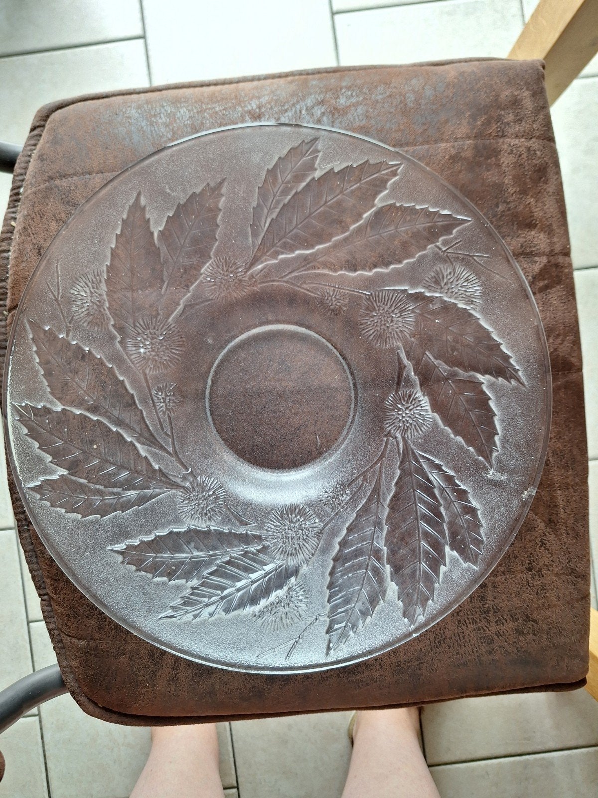 Beau plat avec feuillage, Enlèvement ou Envoi