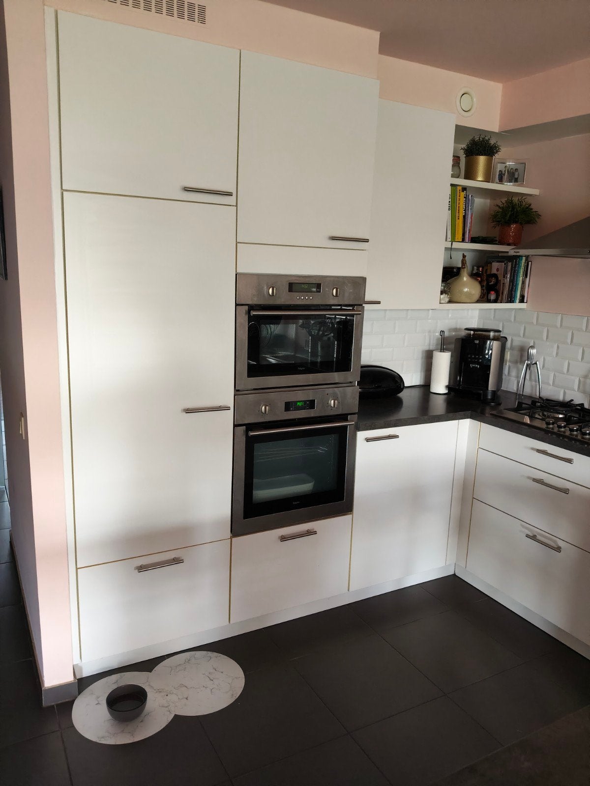 U-keuken mèt toestellen, Huis en Inrichting, Ophalen, Wit, Kunststof, U-keuken