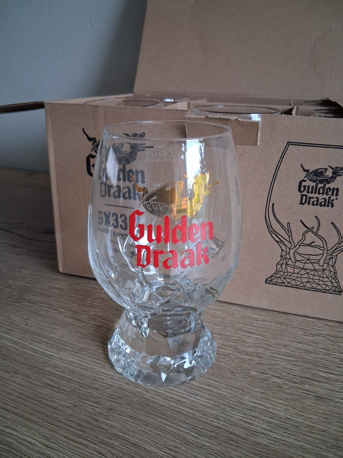 bierglazen gulden draak, Collections, Enlèvement ou Envoi