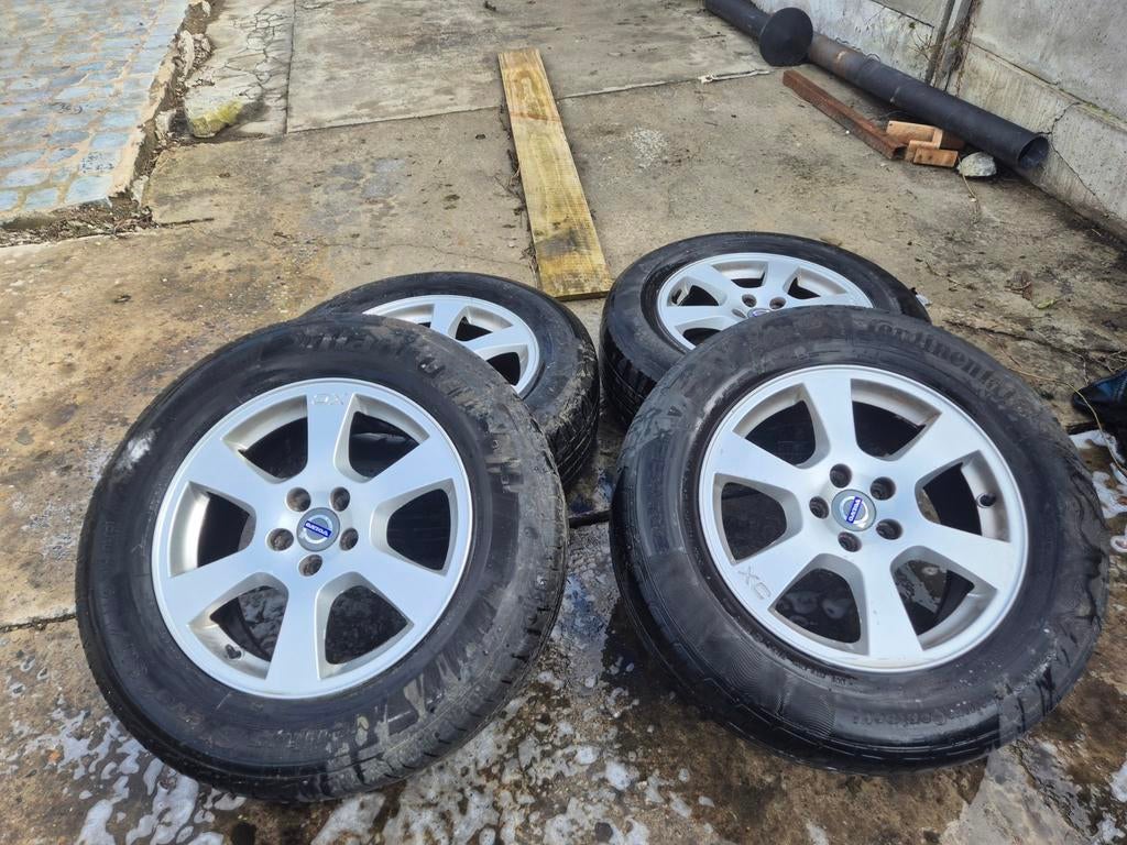 Volvo velgen 235/65R17, Ophalen, Gebruikt