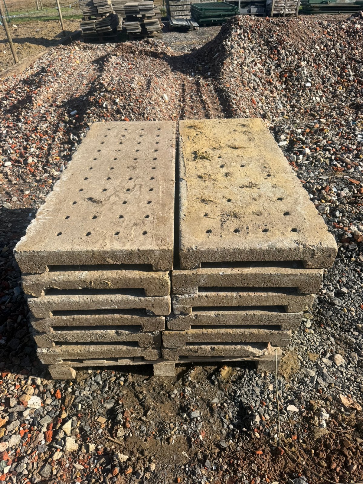 Betonplaat, Ophalen, Zo goed als nieuw