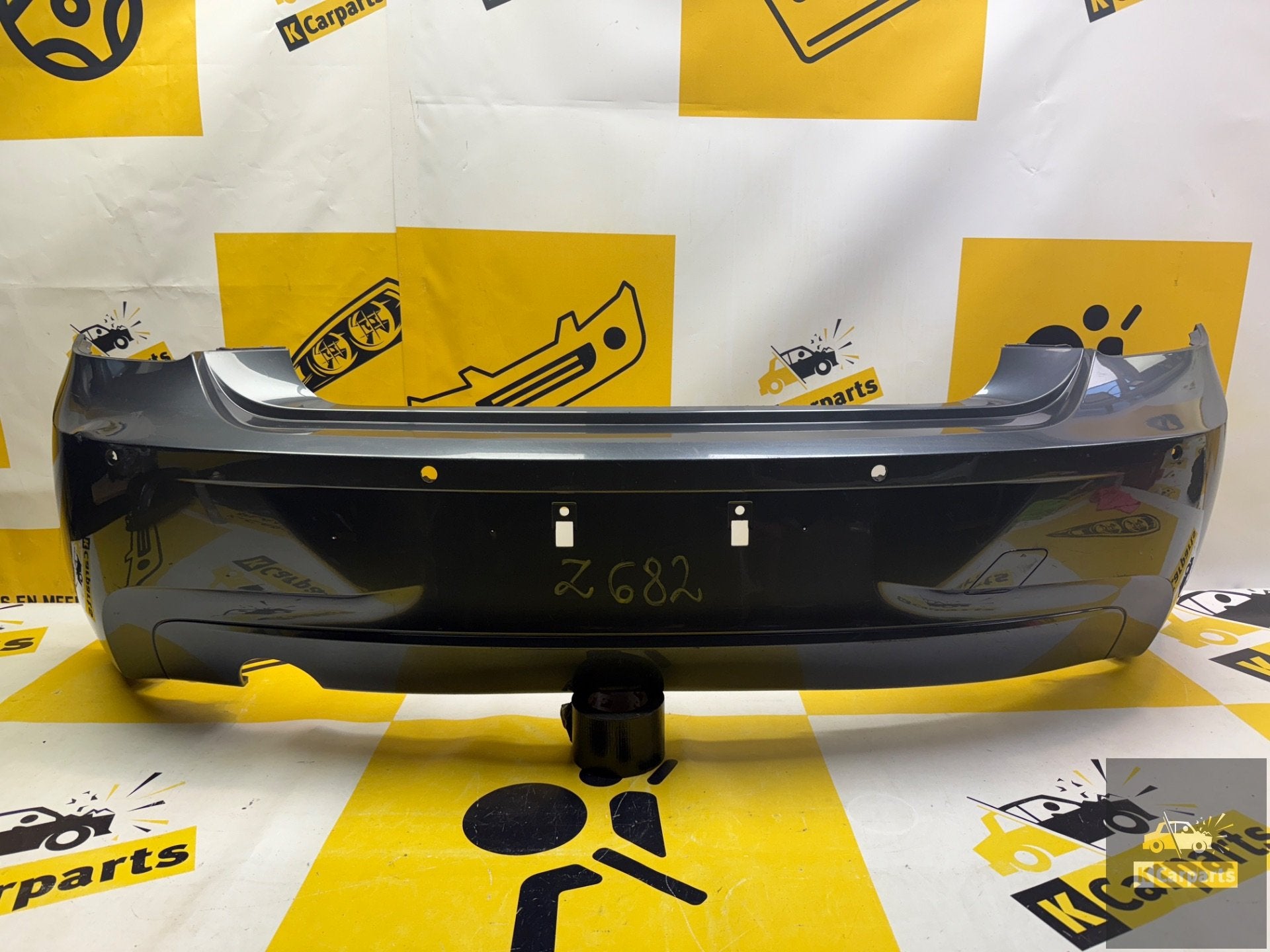 Bumper BMW 1-serie F20 F22 4X PDC Achterbumper 51127240918, Auto-onderdelen, Petuelring 130
80788  Munich, DE, Gebruikt, Info@bmw.de