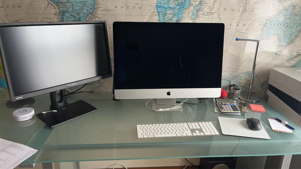 Design glazen driedelig hoek bureau, Huis en Inrichting, Bureaus, Ophalen, Demontabel, Hoekbureau, 73 cm