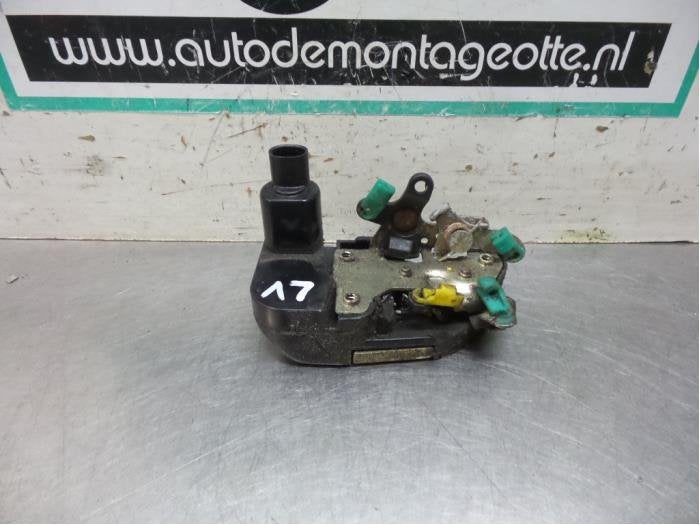 Deurslot Mechaniek 4Deurs links-voor van een Jeep Cherokee, Jeep, Gebruikt, -, -
