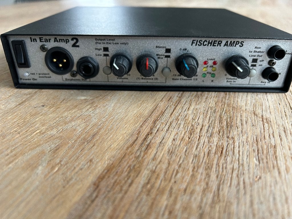 in ear amp 2, Audio, Tv en Foto, Ophalen, Zo goed als nieuw, Audio