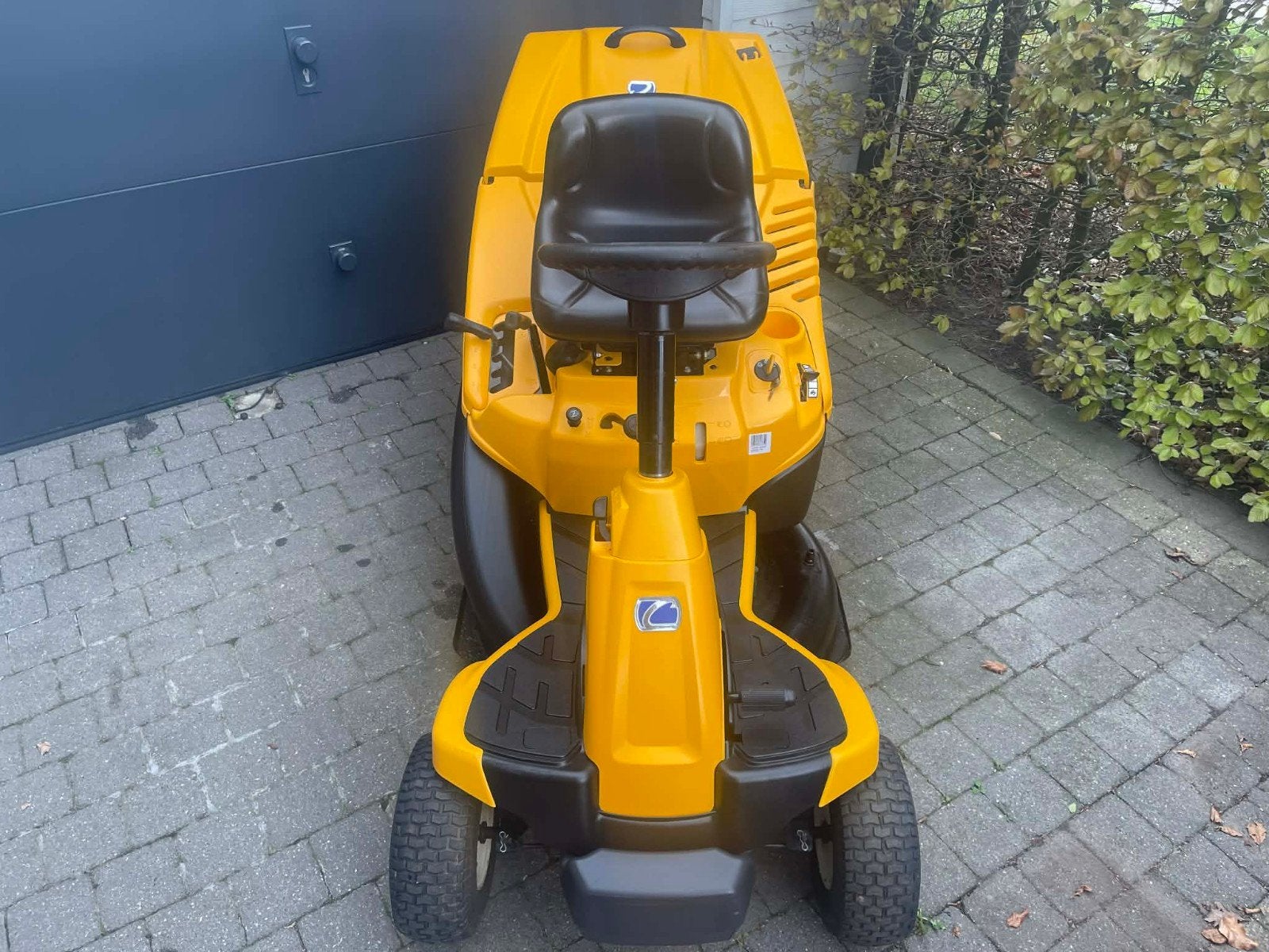 zitmaaier  cub cadet maaibreedte  74, Cub cadet, Zo goed als nieuw, Benzine-grasmaaier, 50 cm of meer