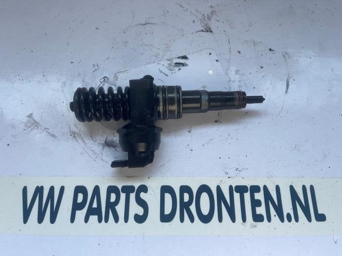 Injecteur (diesel) d'un Volkswagen Caddy, Volkswagen, -, 3 mois de garantie, Utilisé
