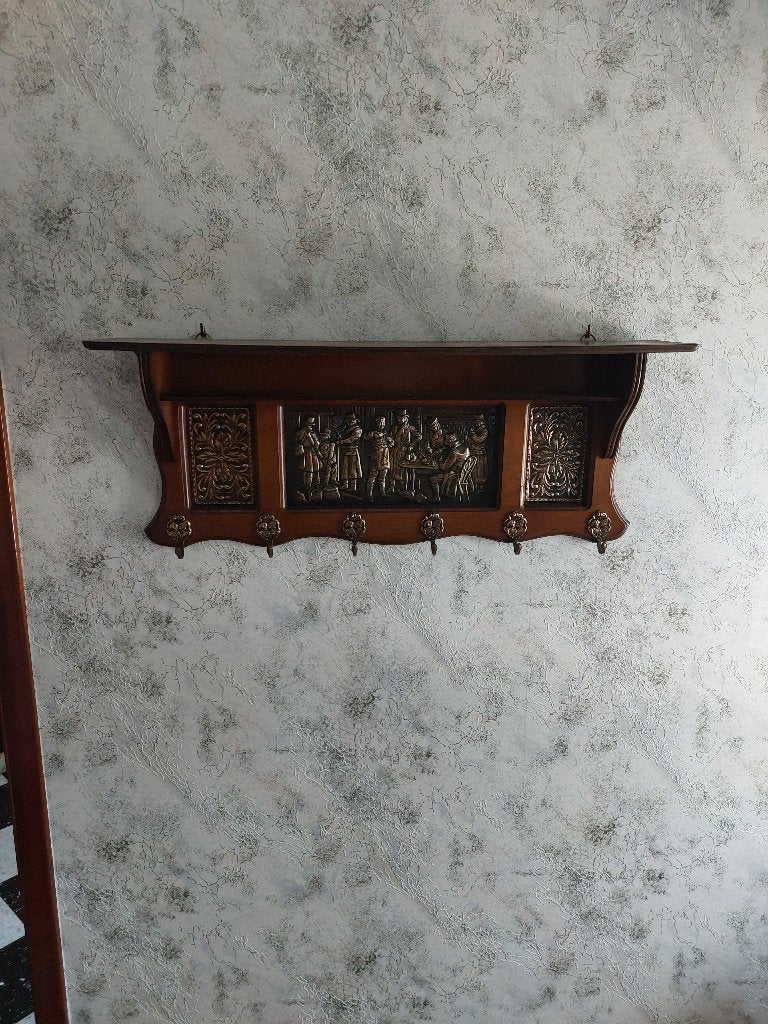 oude kapstokken, Ophalen, Gebruikt