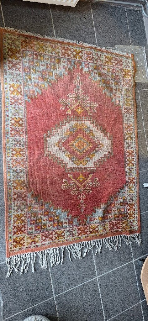 Tapijt, Huis en Inrichting, Stoffering | Tapijten en Vloerkleden, Ophalen, Gebruikt, 100 tot 150 cm, Perzisch