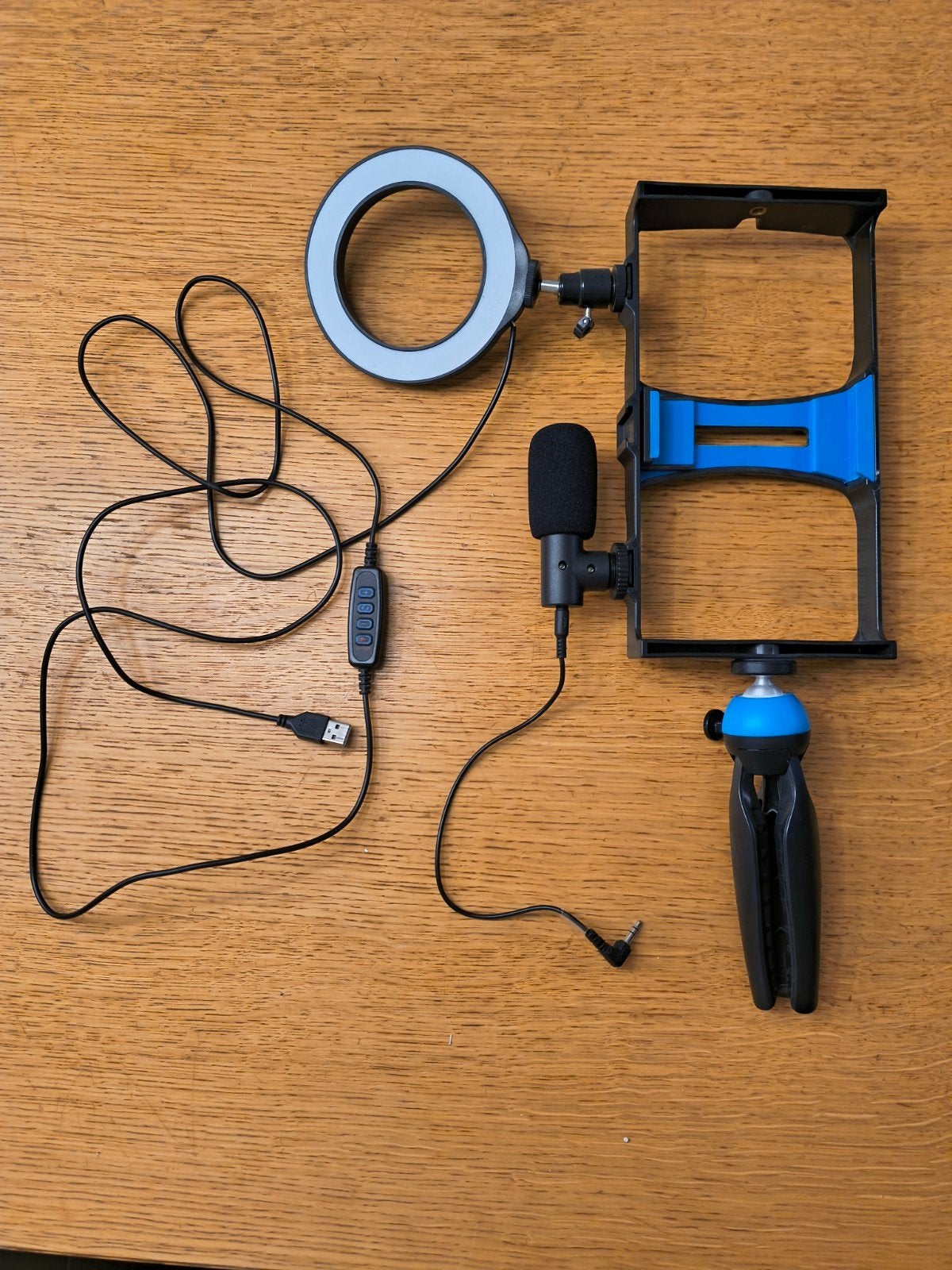 Video opname set: ringlight, microfoon en telefoonhouder, Ophalen
