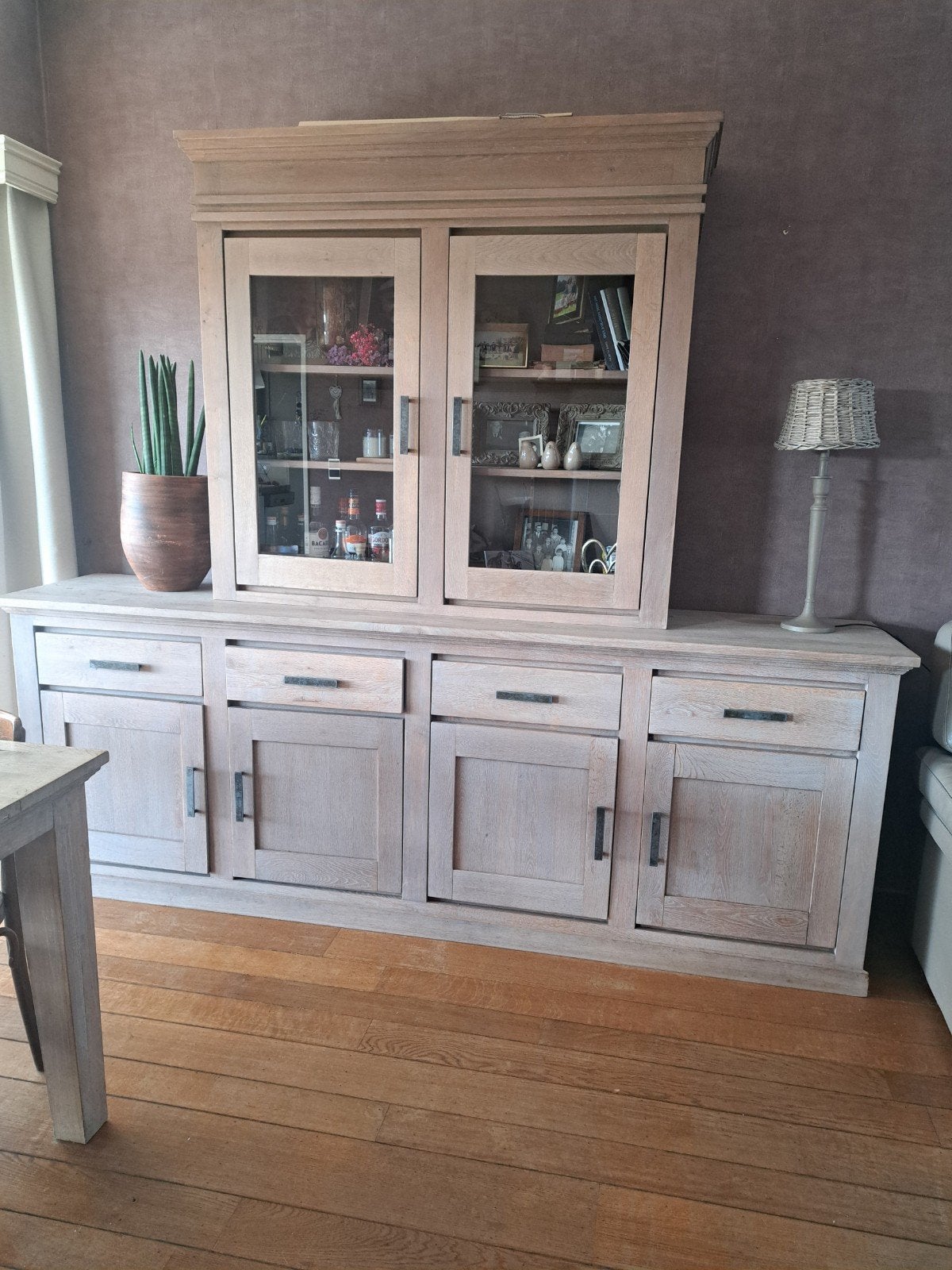 kasten + tafel, Ophalen
