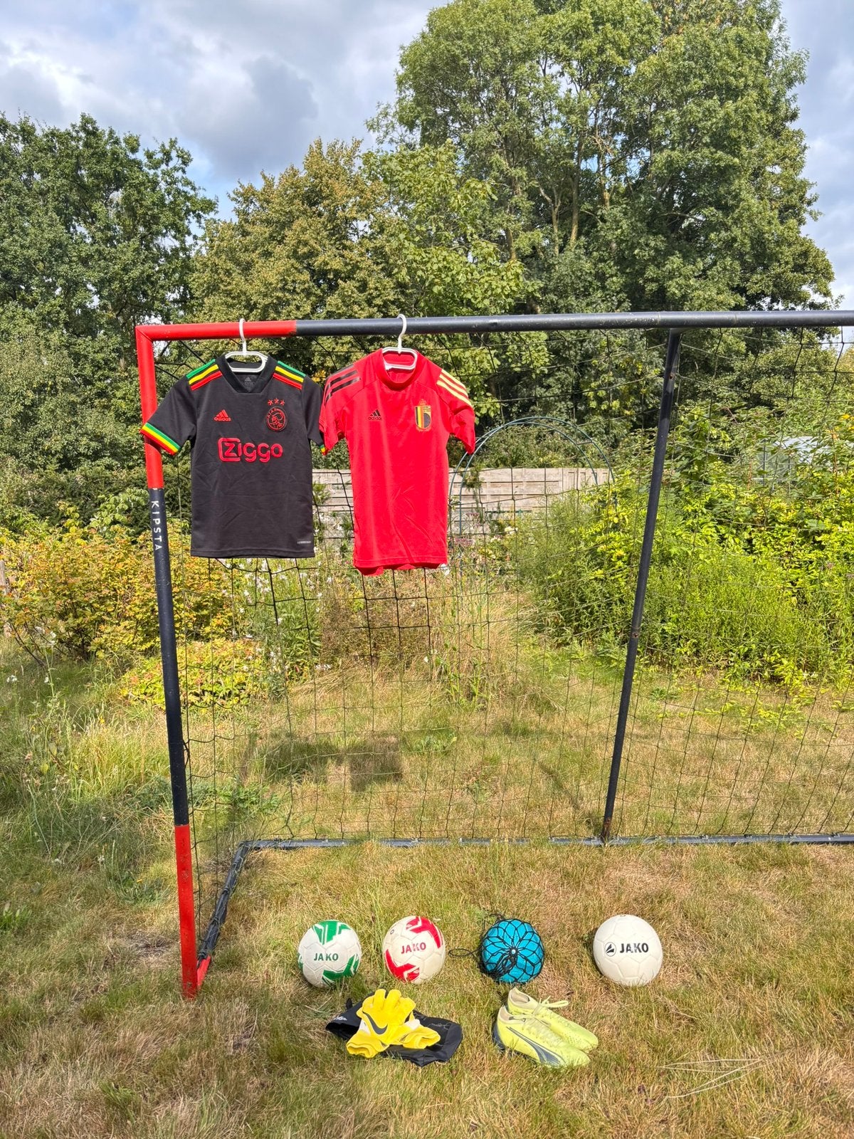 Compleet voetbalpakket voor jonge voetballer U10/U11, Enlèvement, Comme neuf