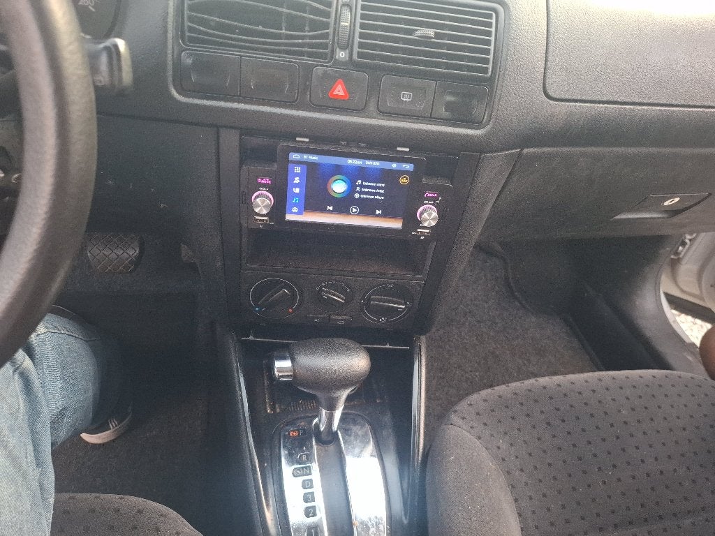 VOLKSWAGEN GOLF 4/1600cc BENZINE/AUTOMAAT/GEKEURD/GARANTIE, Auto's, Automaat, Bedrijf, Berline, Golf