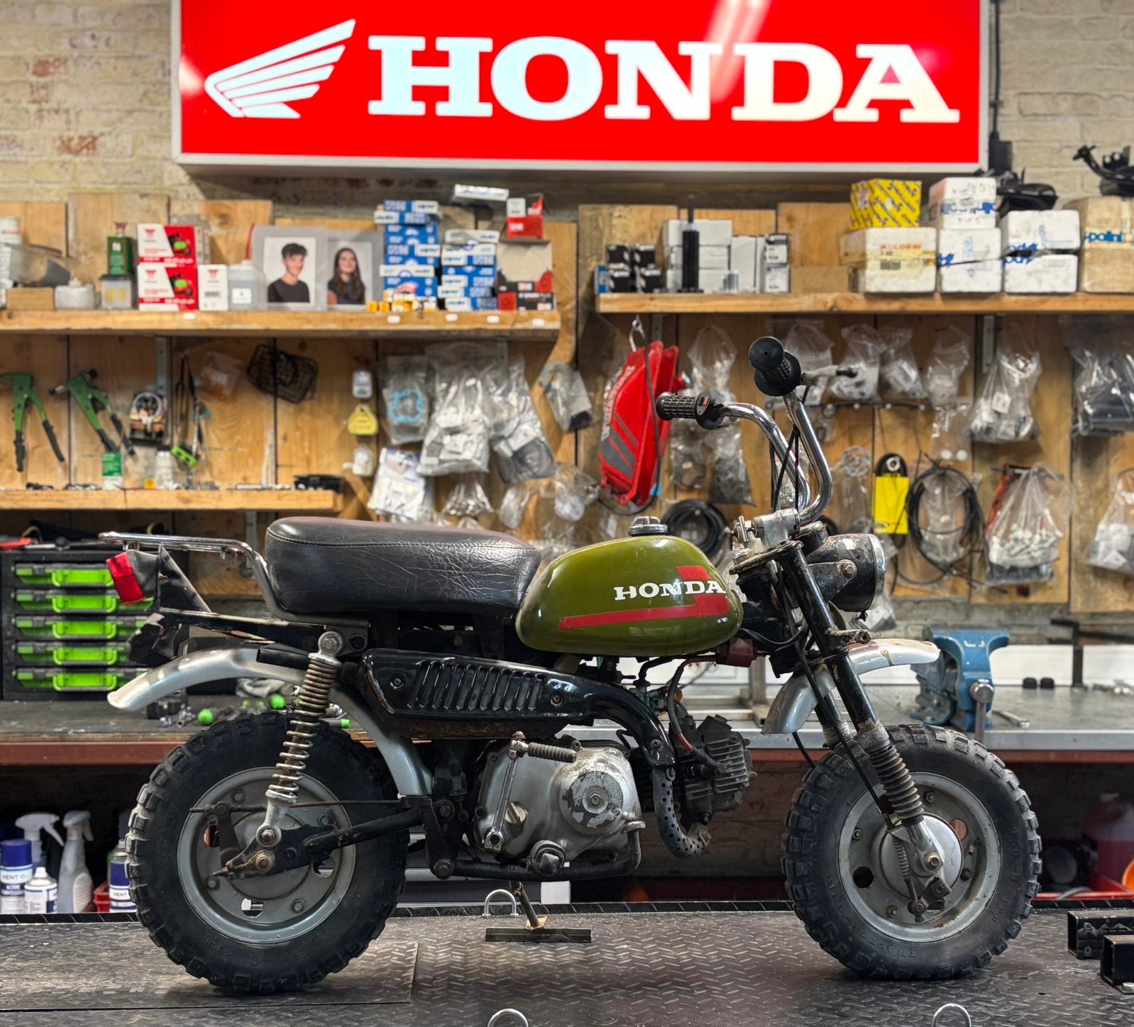 Honda monkey, Ophalen
