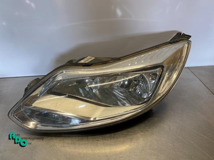 Koplamp links van een Ford Focus (Focus 11-), Gebruikt, -, -, Ophalen of Verzenden