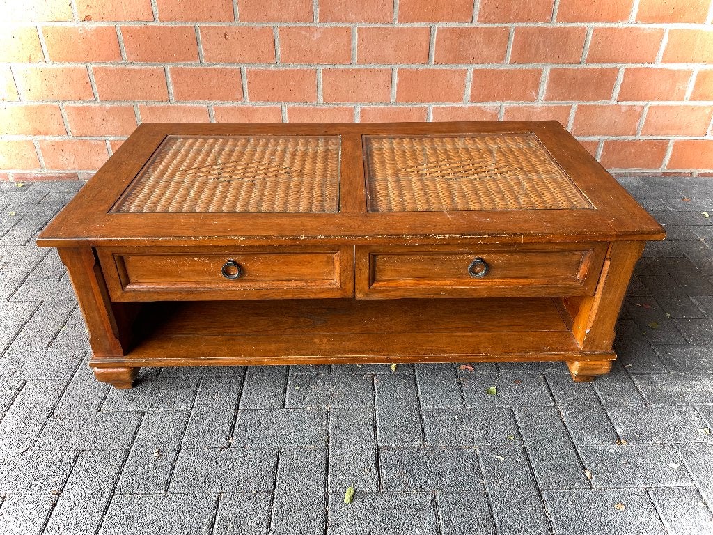 Authentieke massief houten salontafel, Antiek en Kunst, Ophalen