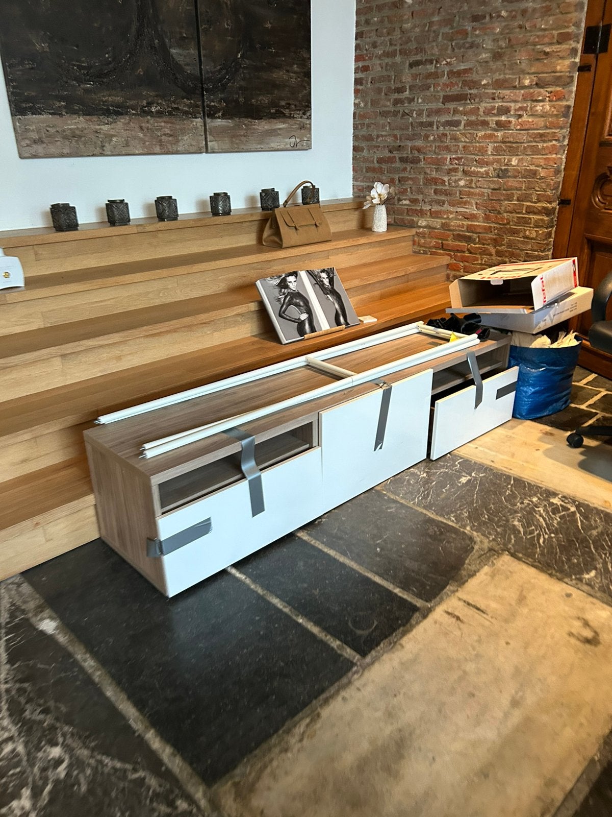 Besta tv meubel ikea, Huis en Inrichting, Ophalen, Zo goed als nieuw