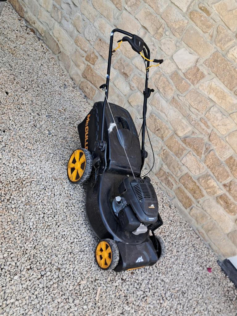 Tondeuse honda 190 cc super etas fonctionne parfaitement, Jardin & Terrasse, Tondeuses à gazon, Enlèvement