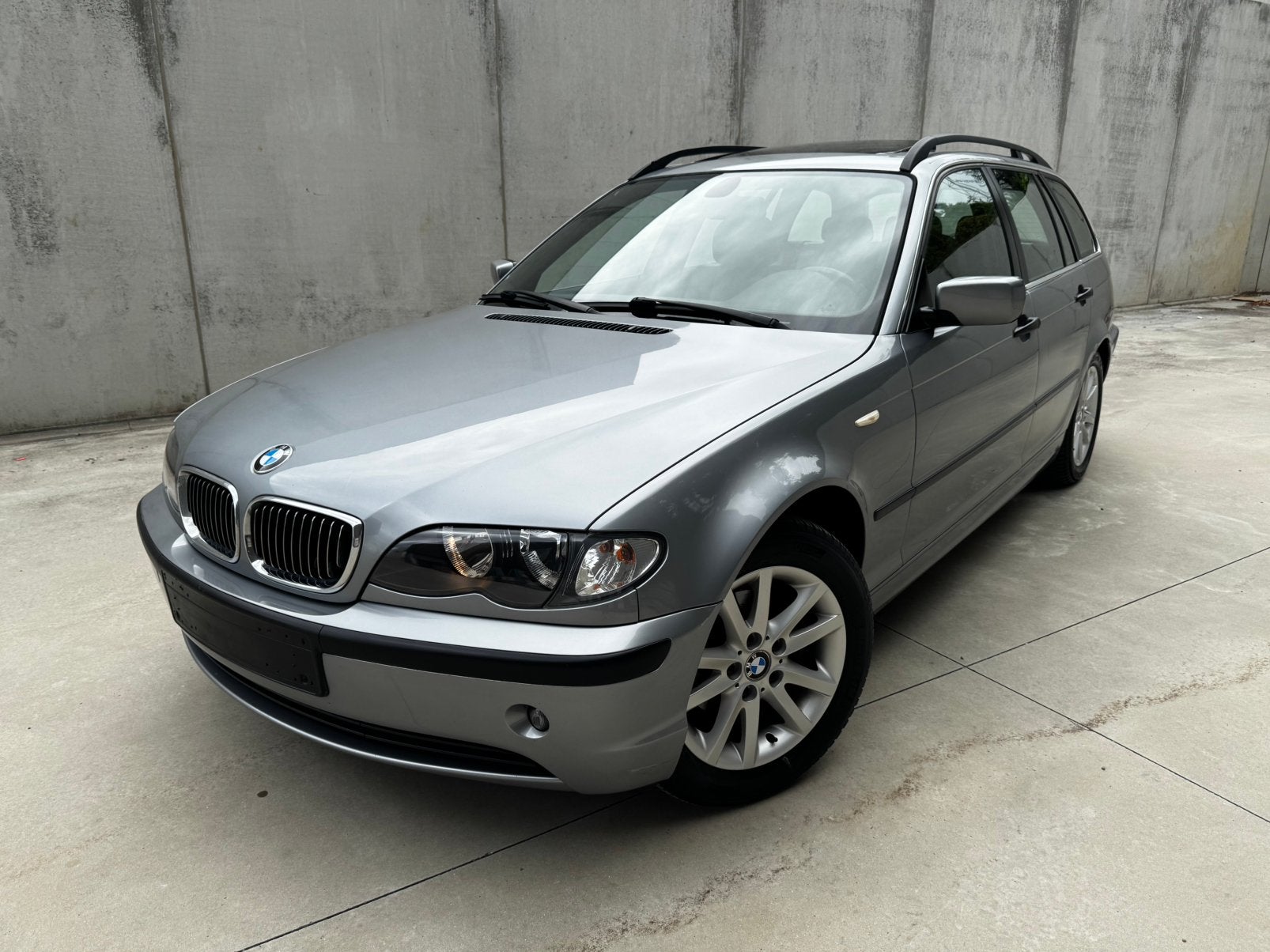 BMW E46 316i | Slechts 103.000 km | Gekeurd voor verkoop, Autos, Cuir, Argent ou Gris, Boîte manuelle, 5 portes
