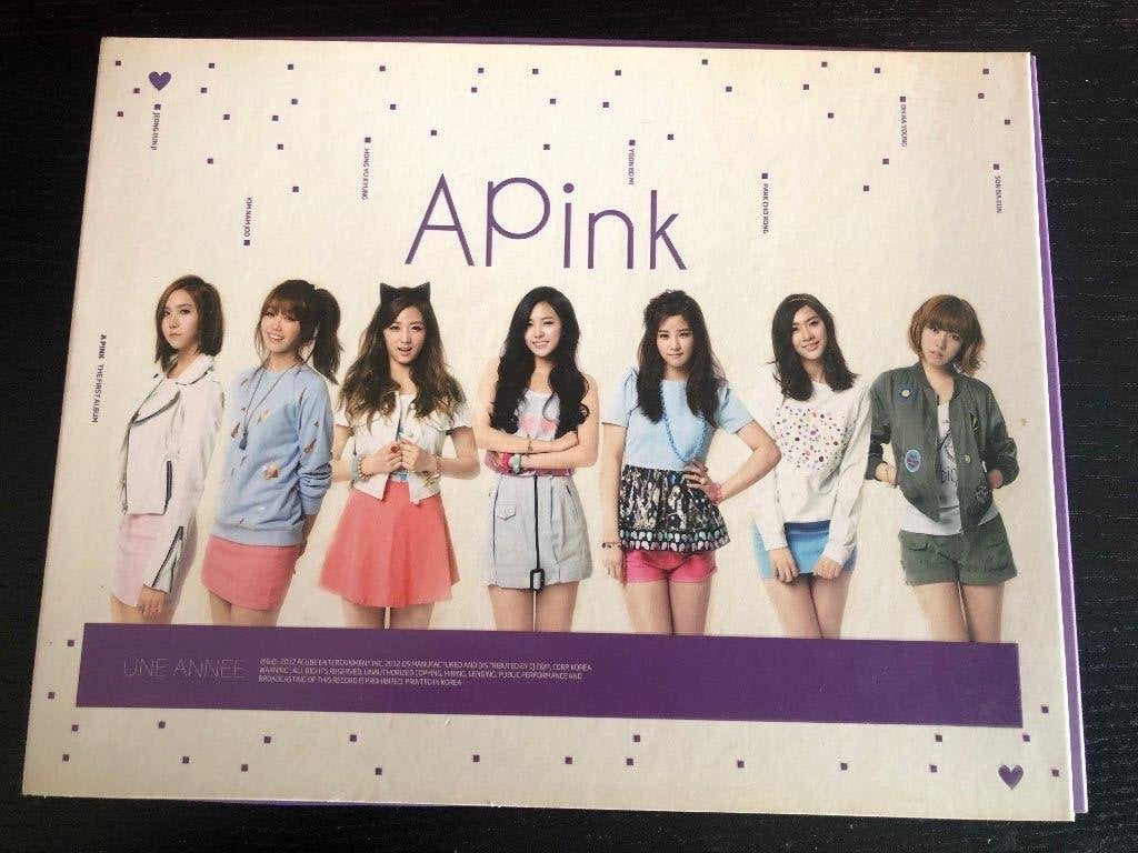KPOP - APink - Une année, CD & DVD, CD | Compilations, Utilisé, Pop, Compilation, Matériel bonus, Suppléments, Import, Comprend un livret