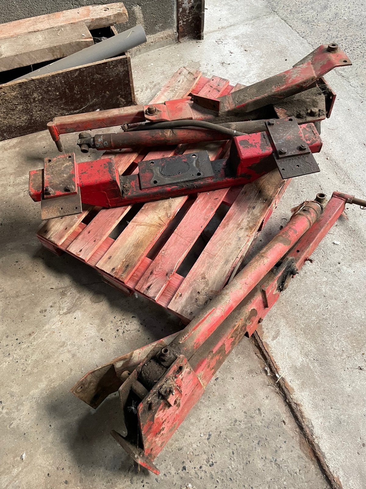 Frontlader MF 135, Zakelijke goederen, Ophalen