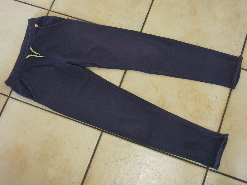 Een donkerblauwe broek met beetje goud, maat 158-164, Ophalen, Gebruikt, Meisje, Broek