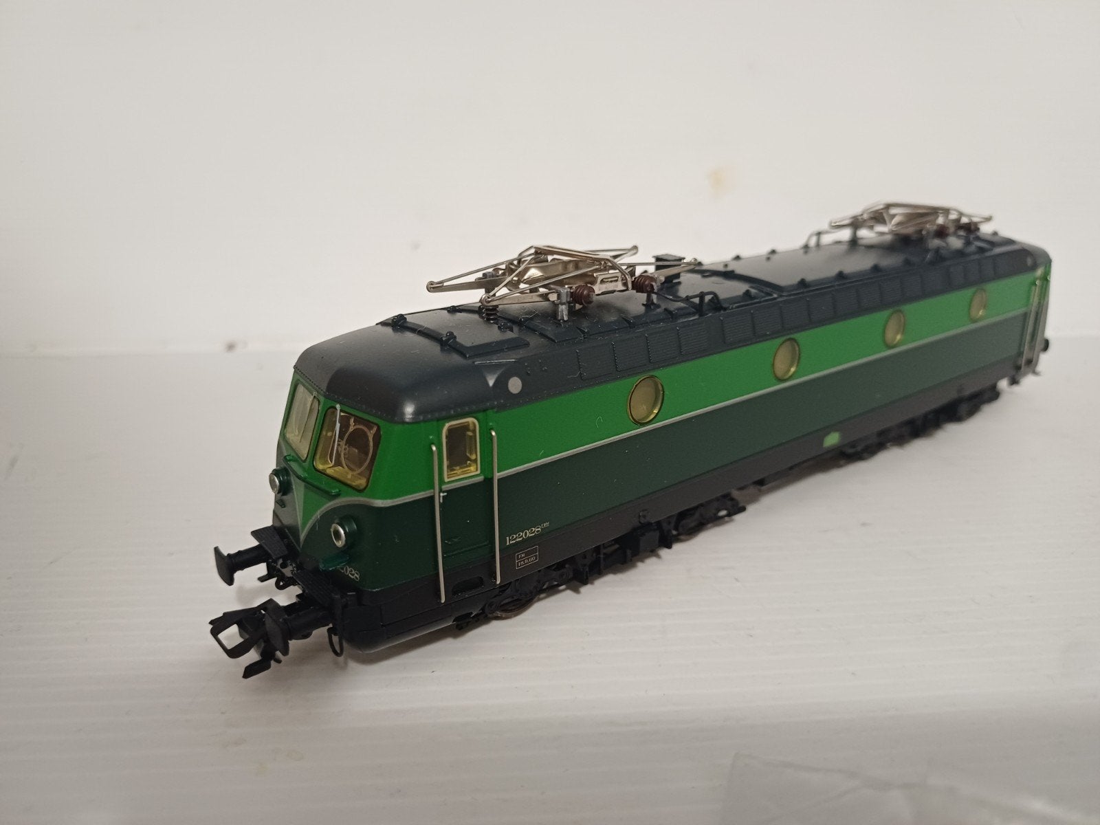 Marklin 33231 NMBS 122, Wisselstroom, Locomotief, Ophalen of Verzenden, Zo goed als nieuw