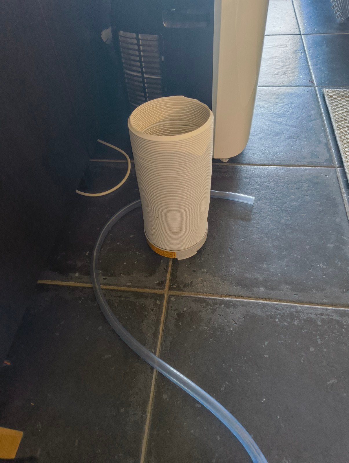 Climatiseur portatif Honeywell 16 000 BTU. Retrouvez-le vous, 60 à 100 m³, Refroidissement et Déshumidification, Enlèvement, Utilisé