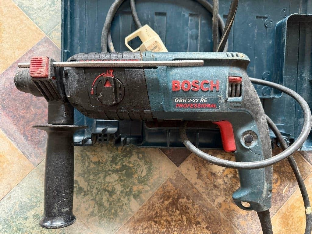 Marteau perforateur Bosch, Bricolage & Construction, Outillage | Foreuses, 600 watts ou plus, Marteau perforateur et/ou Marteau piqueur
