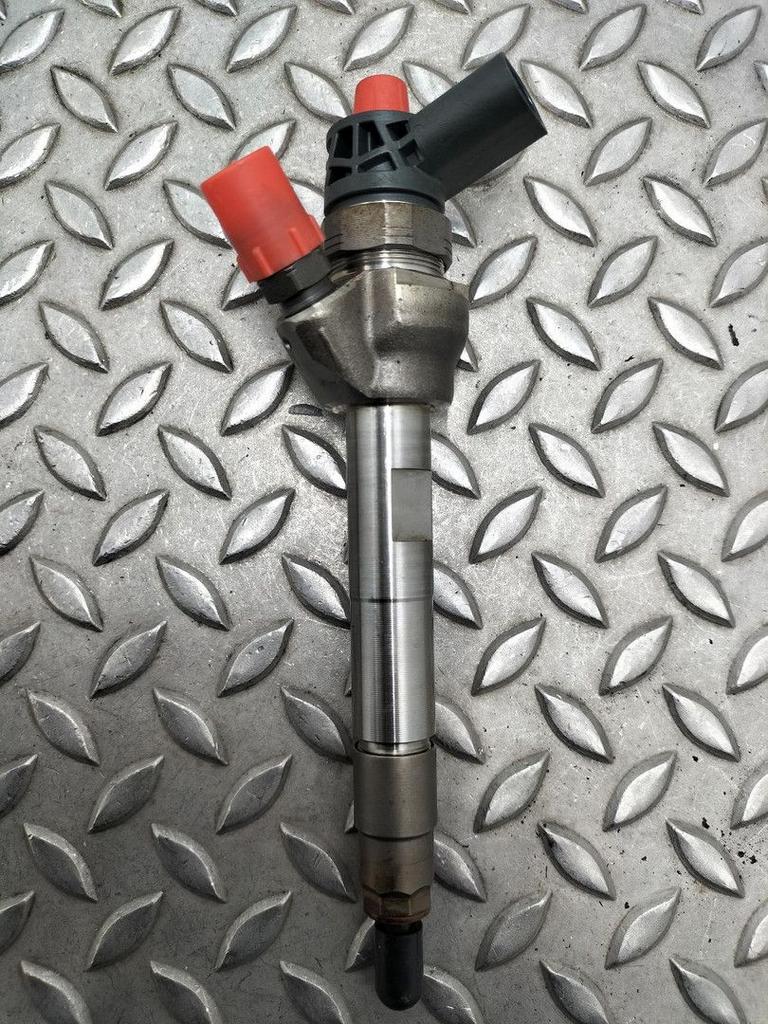 BMW 5 SERIES BRANDSTOF INJECTOR / VERSTUIVER 0445110570 2014, Ophalen of Verzenden, Gebruikt, Stiba lid