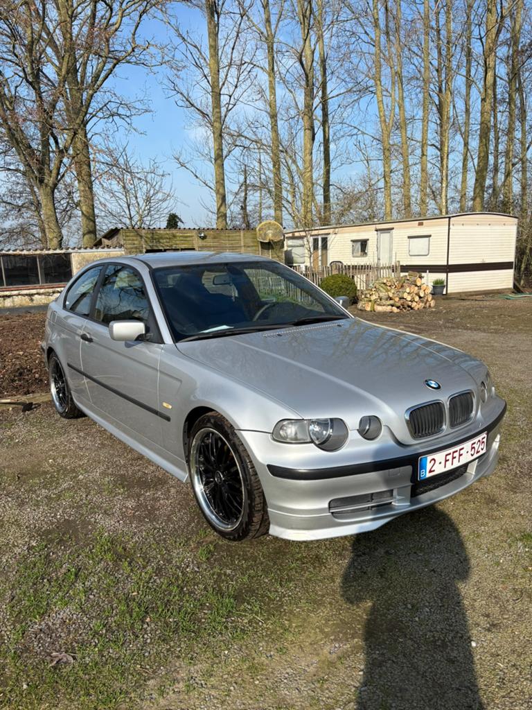 BMW E46 compact M-uitvoering, Autos, Argent ou Gris, Boîte manuelle, Noir, 5 places