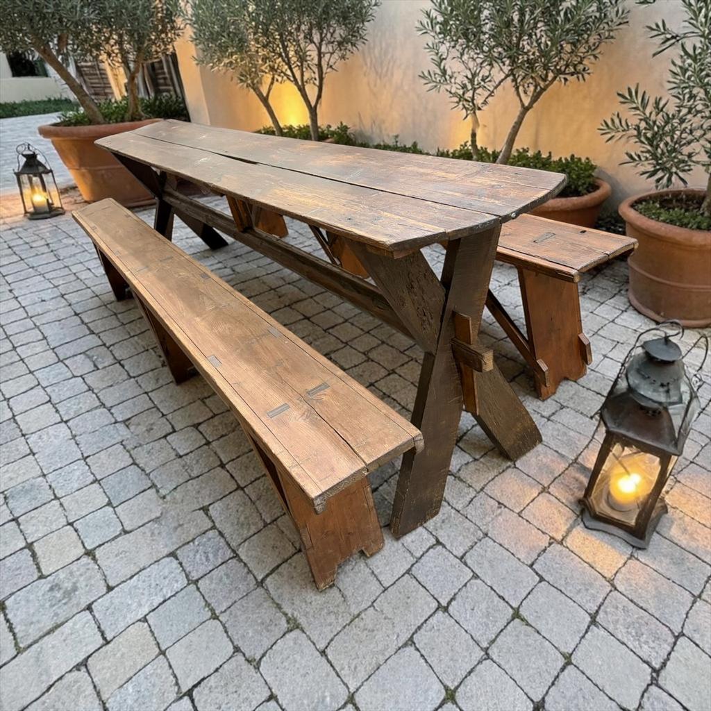 Vintage Xl houten tafel / Tuintafel met geïntegreerde banken, Ophalen