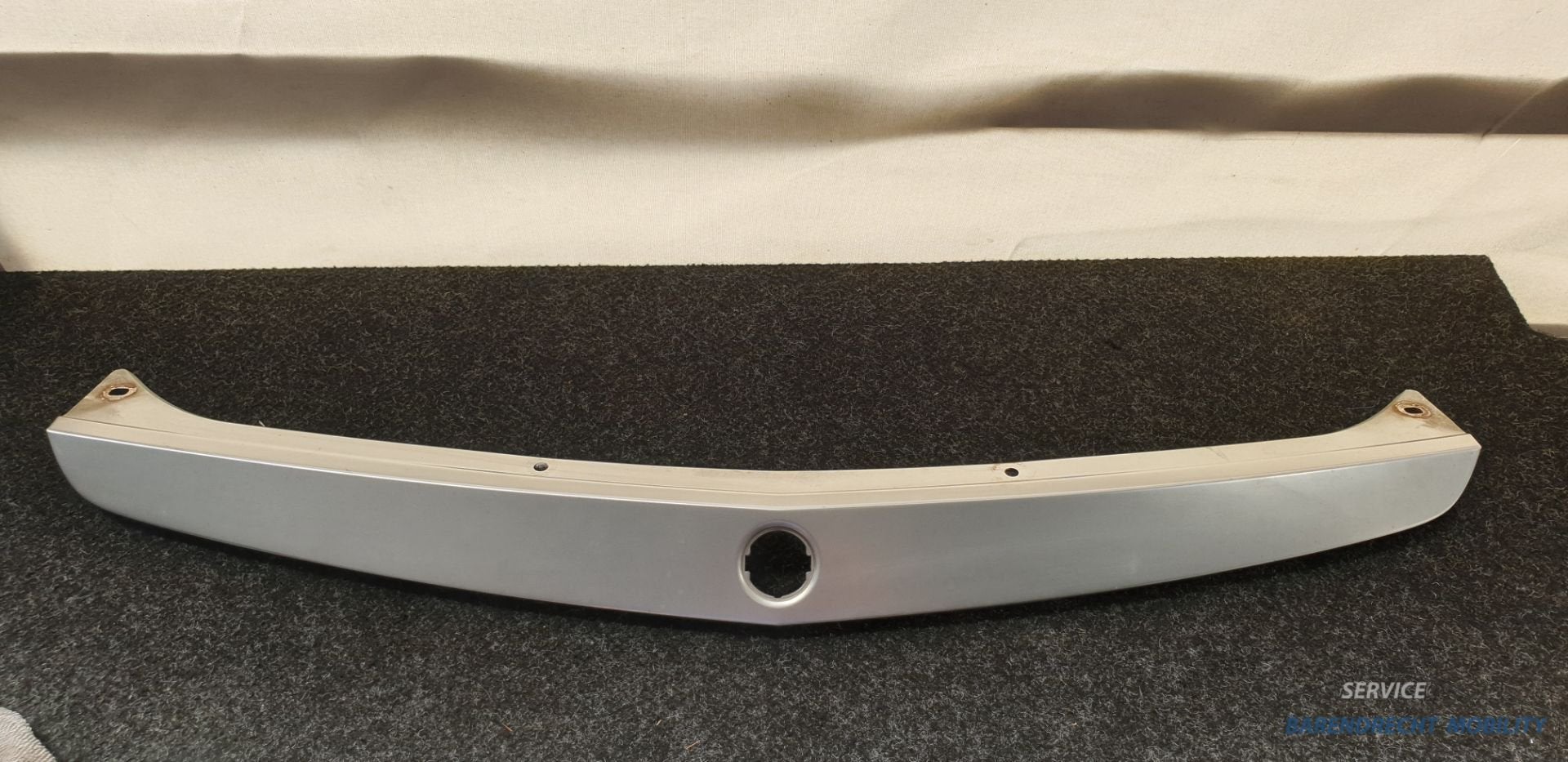 Bumper strip Opel Tigra B Twintop achterbumper origineel geb, Gebruikt, Opel Automobile GmbH, Kontakt@opel-infoservice.de, Achter