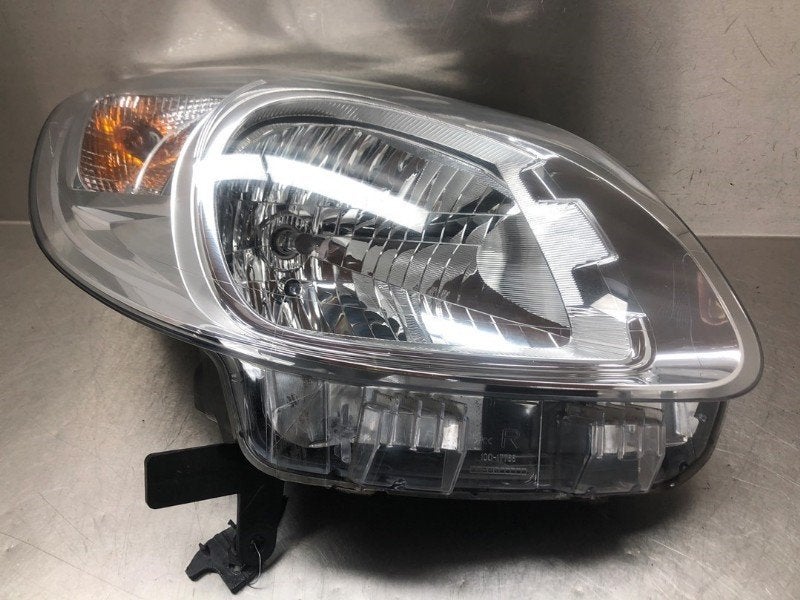 KOPLAMP RECHTS Nissan NV 250 (WF) (01-2021/-) (|260102647|), Gebruikt, Nissan