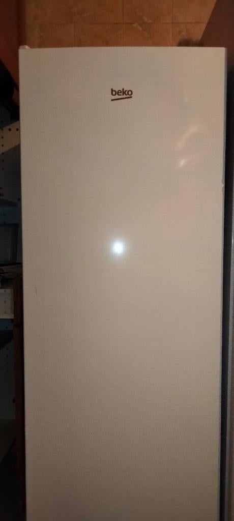 Diepvries, Elektronische apparatuur, Vriezers en Diepvrieskisten, Minder dan 60 cm, Zo goed als nieuw, 140 tot 160 cm, Vrijstaand